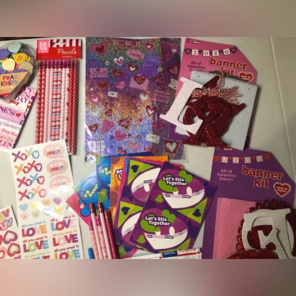 NEW, NWOT Huge Valentine’s Day Lot Stickers, crafts, pencils, more